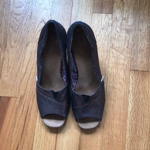 Toms Wedges